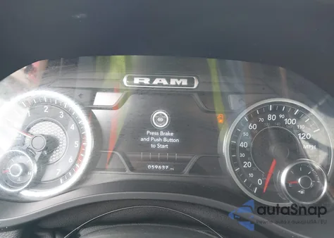 2022 Ram 1500 Laramie 4X4 6'4 Box z USA, uszkodzony, nr VIN 1C6SRFRTXNN223050